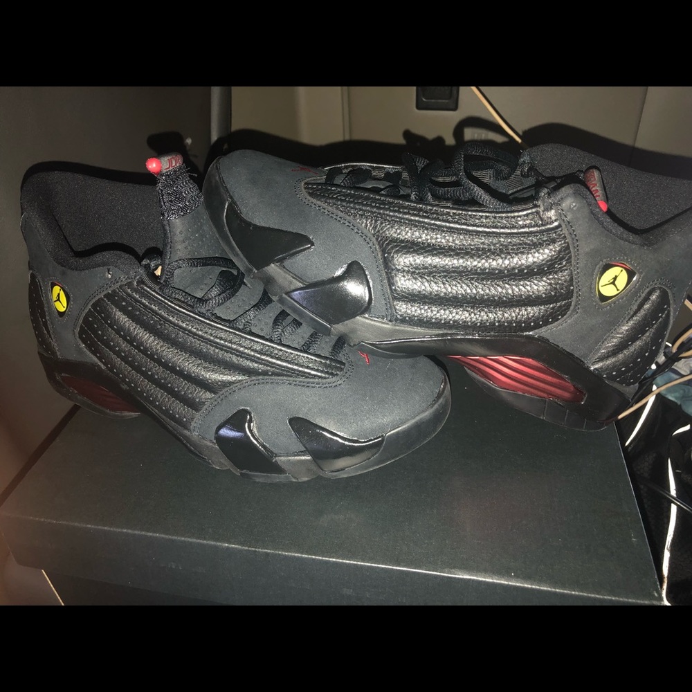 Air Jordan retro 14s *last shot*